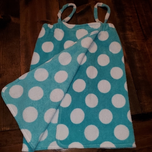Copacabana aqua with white polka dots cover up, towel, robe XL - Picture 2 of 11